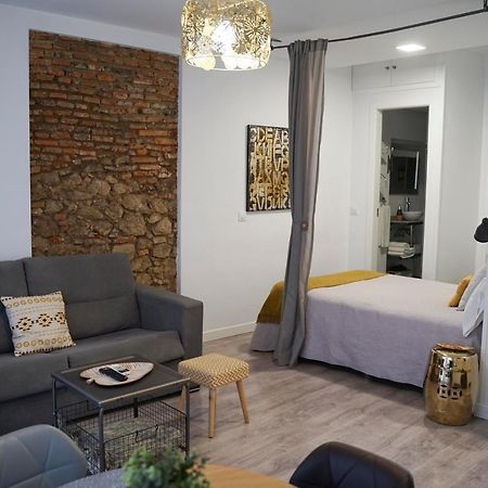 Apartamentos Suites Cariatide 플라센시아 외부 사진