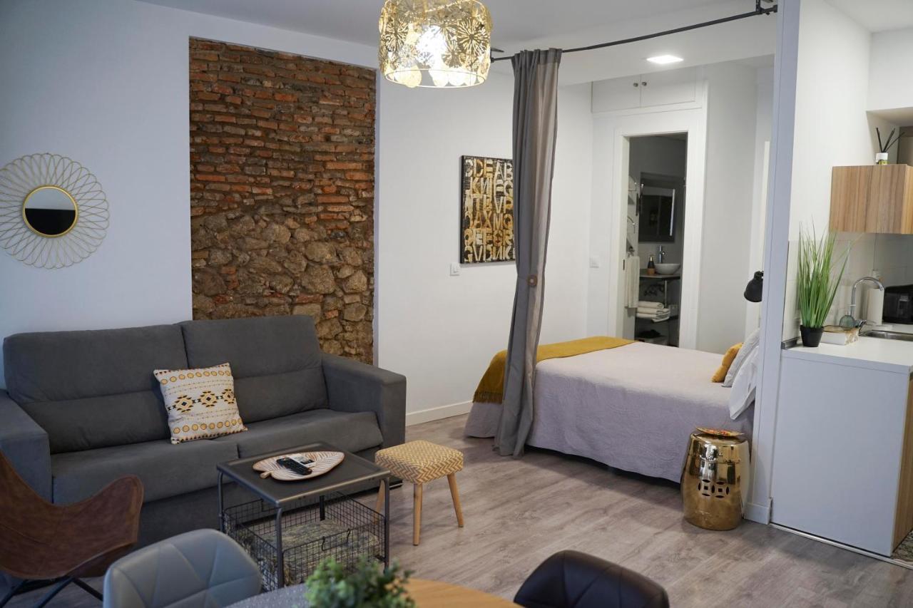 Apartamentos Suites Cariatide 플라센시아 외부 사진